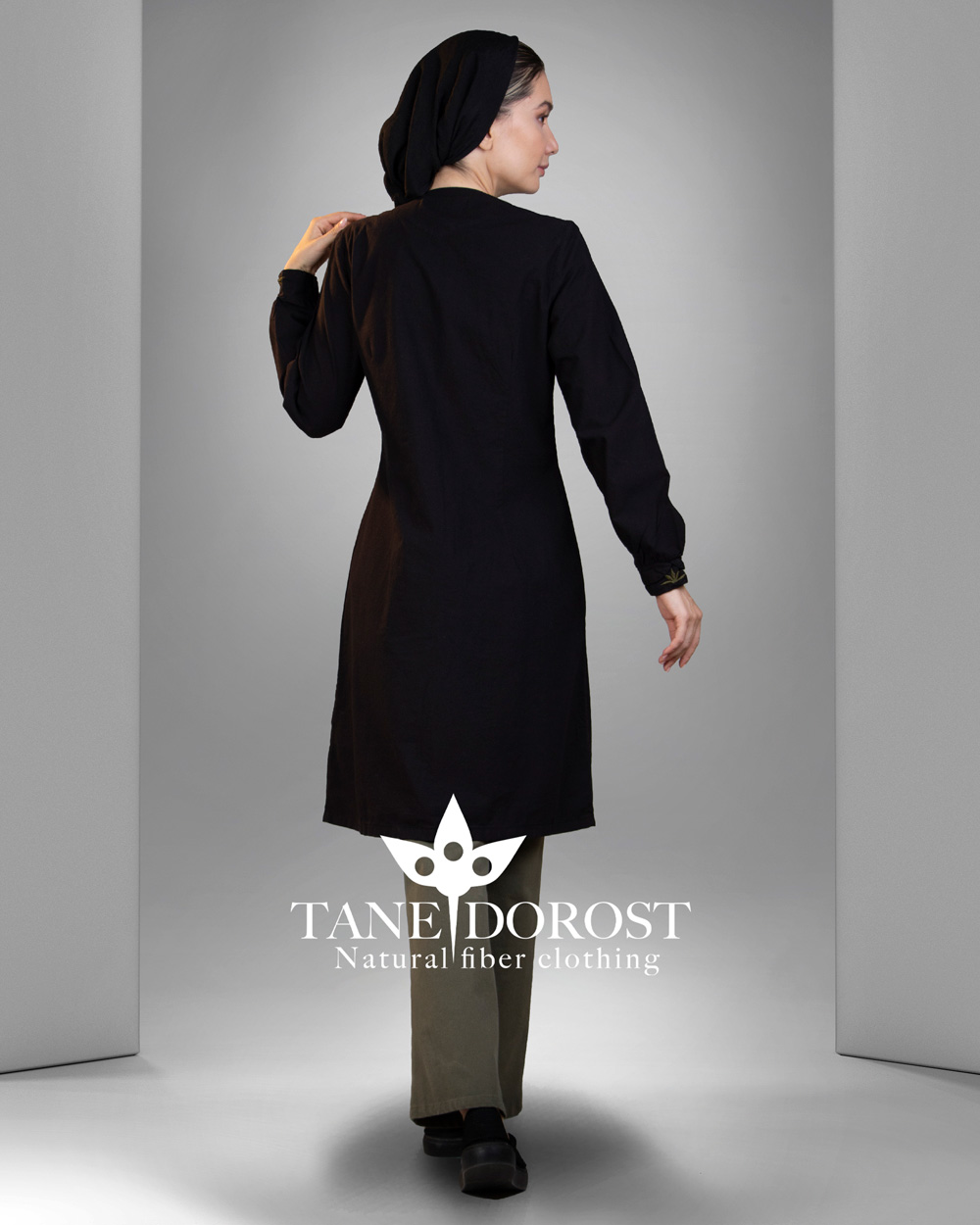 مانتو پرنیا