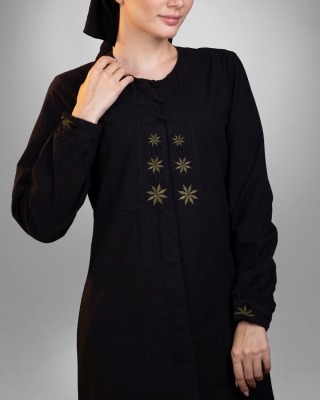 مانتو پرنیا