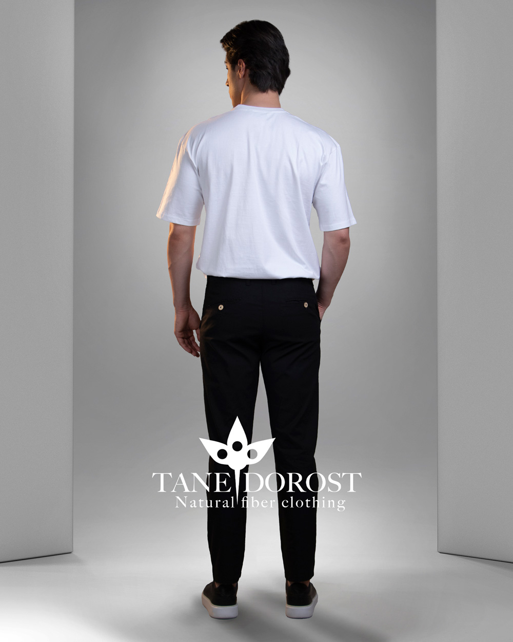 تی شرت پدرام