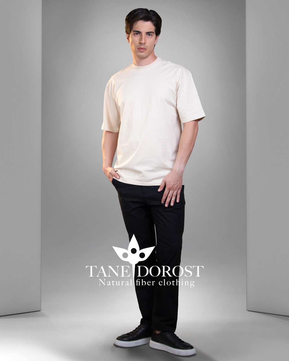 تی شرت پدرام