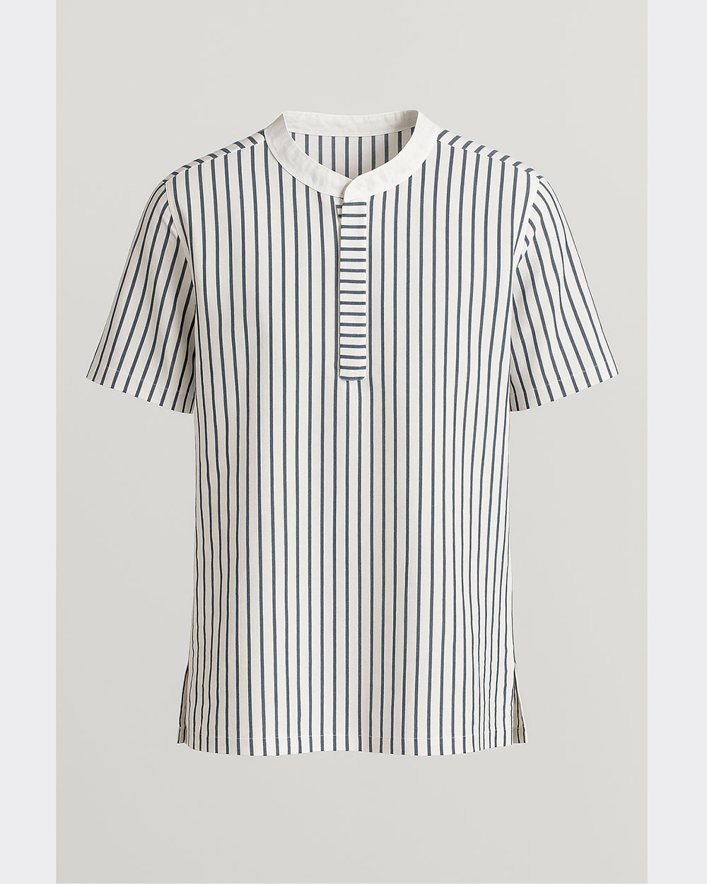 پیراهن آگومان