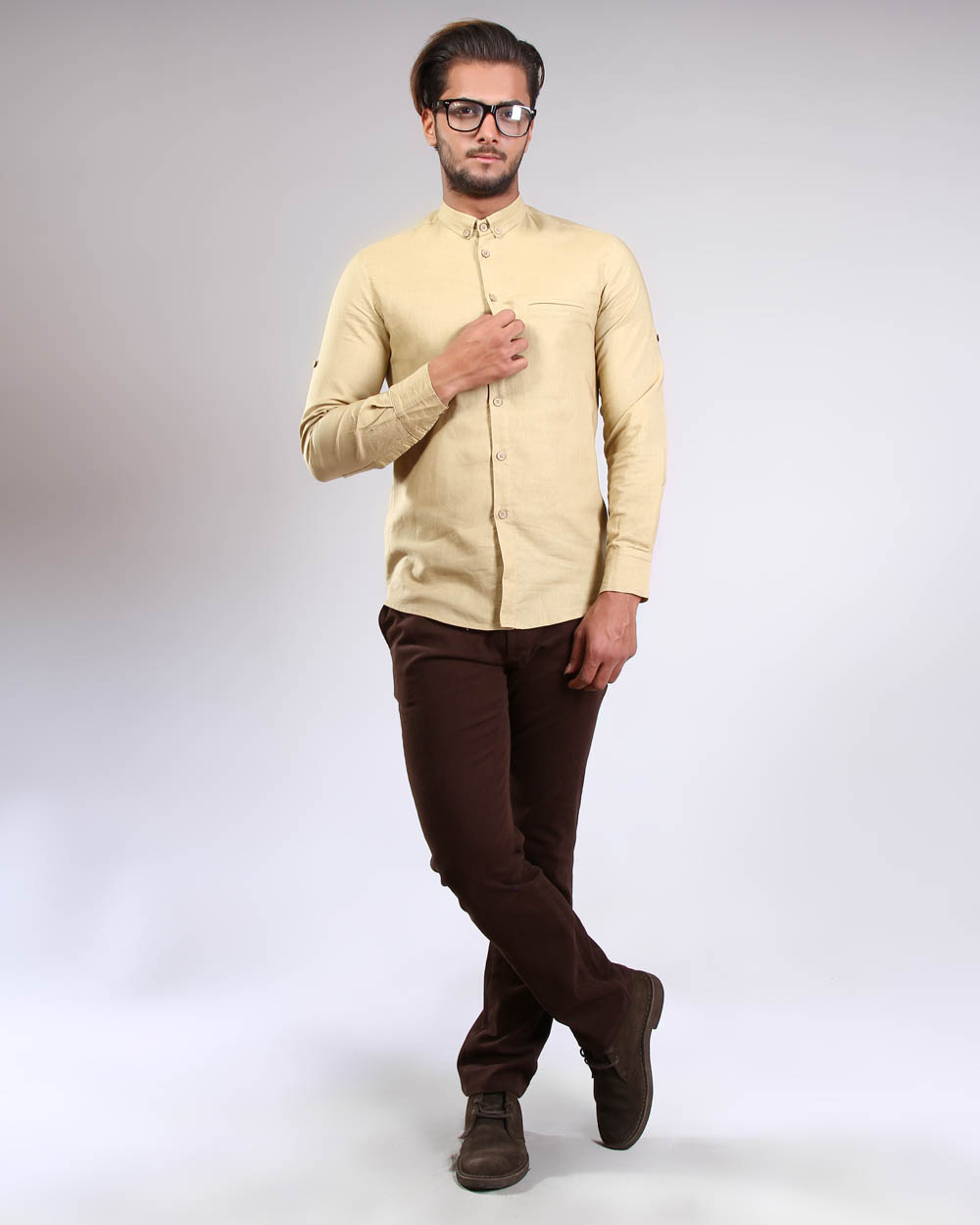 پیراهن یقه دگمه دار