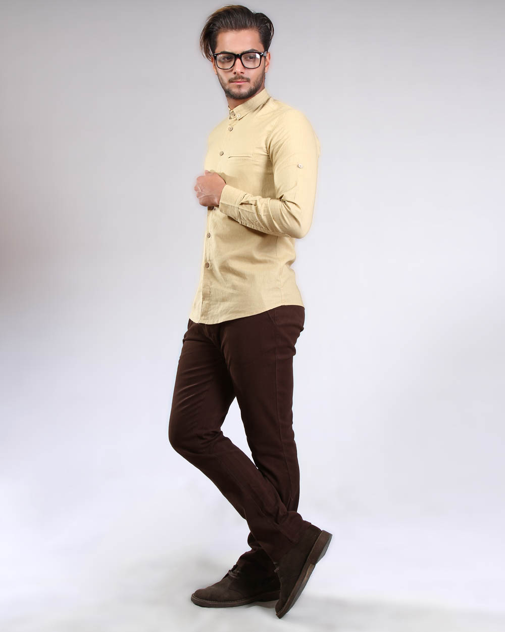 پیراهن یقه دگمه دار