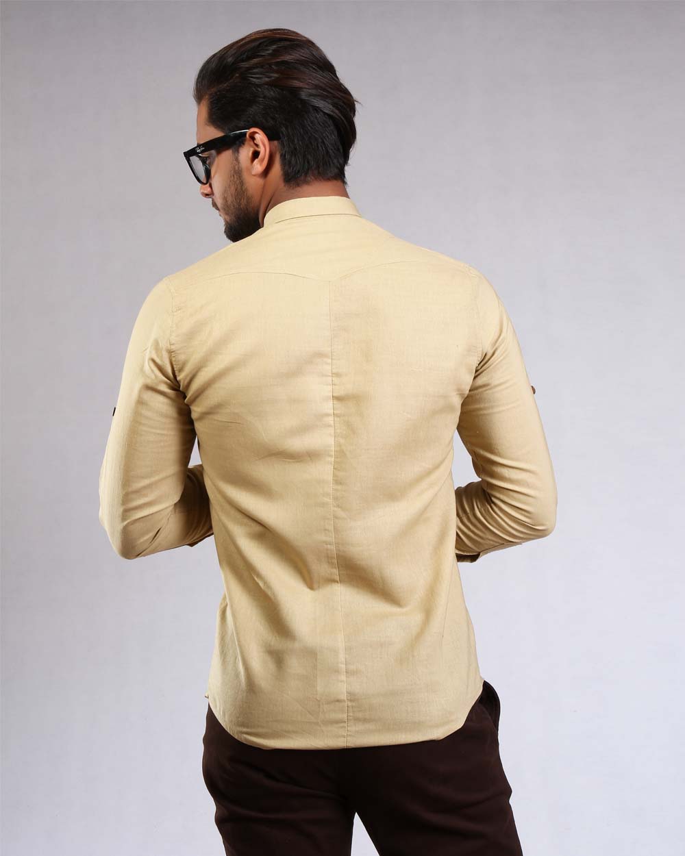 پیراهن یقه دگمه دار